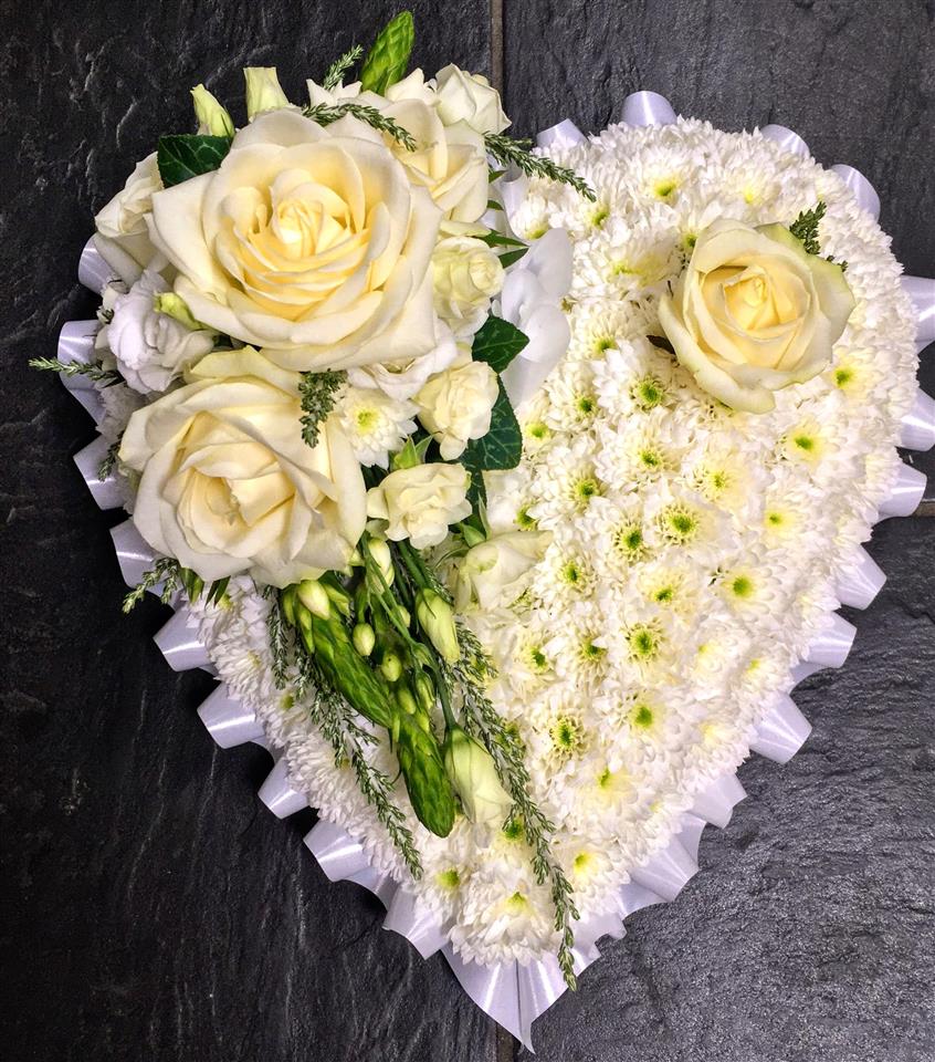 penzance funeral flowers local flower delivery